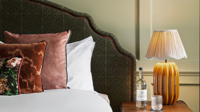 Castle Hotel Windsor snug room