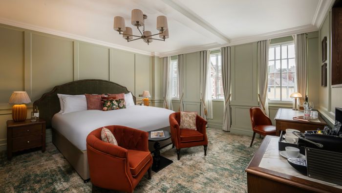 Castle Hotel Windsor Royal Warrant suites