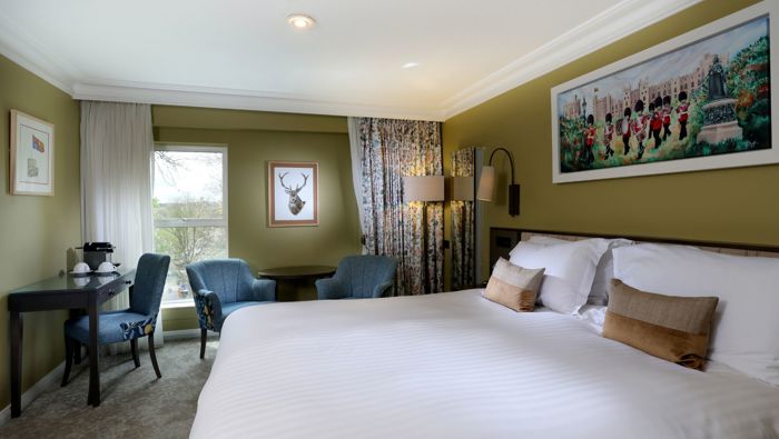 Castle Hotel Windsor superior room