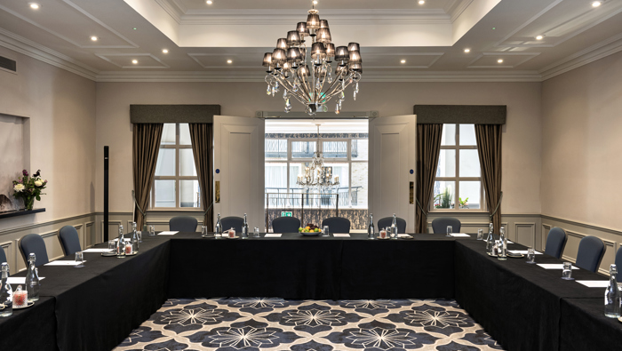 Sandringham Suite u-shape