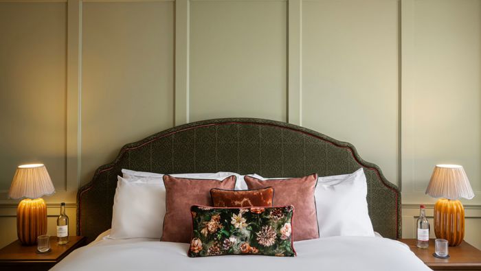 Castle Hotel Windsor comfy room