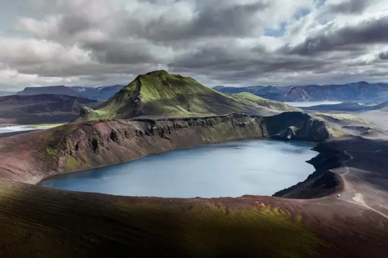 james-eades-iMTA-vMuB0Q-unsplash