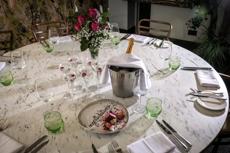 Maple room close up set and from above