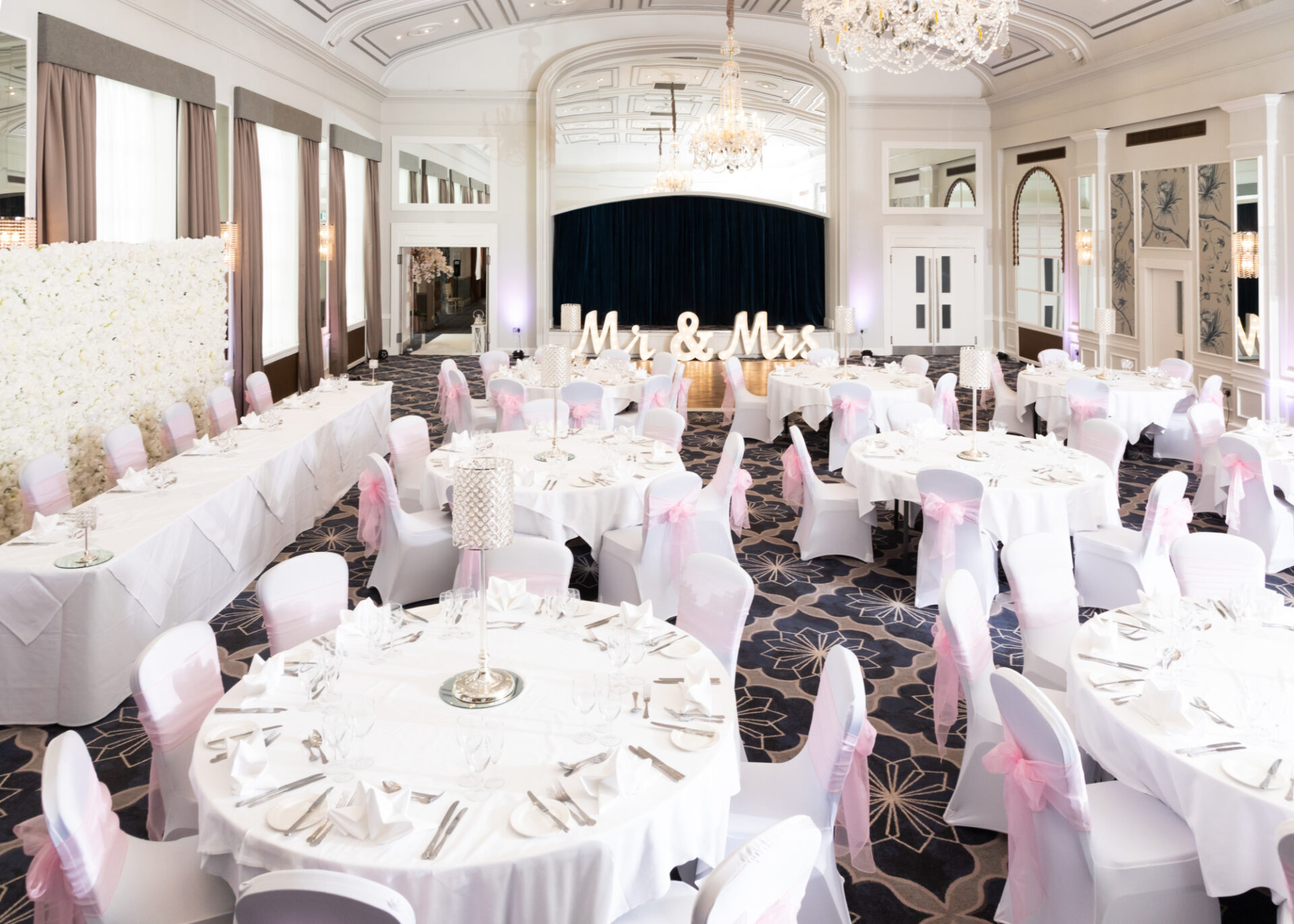 The Castle Hotel wedding breakfast - photography by Abi Moore