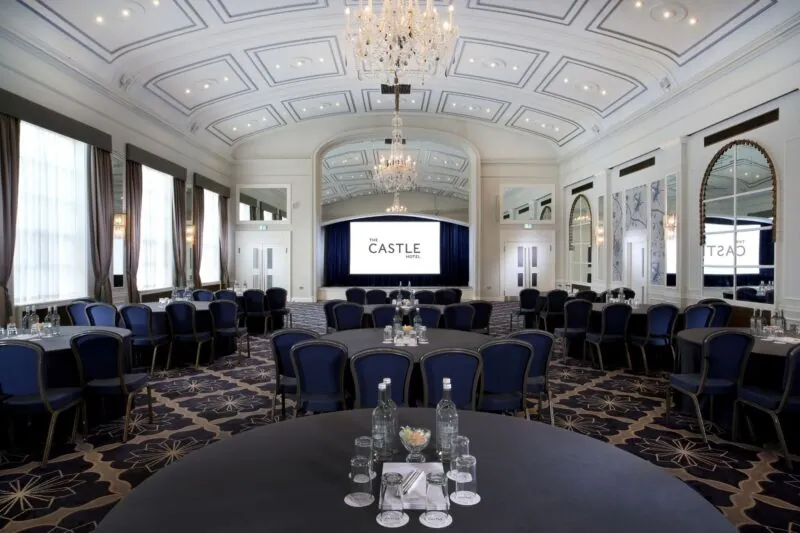 The Castle Hotel Windsor Windsor suite cabaret black logo