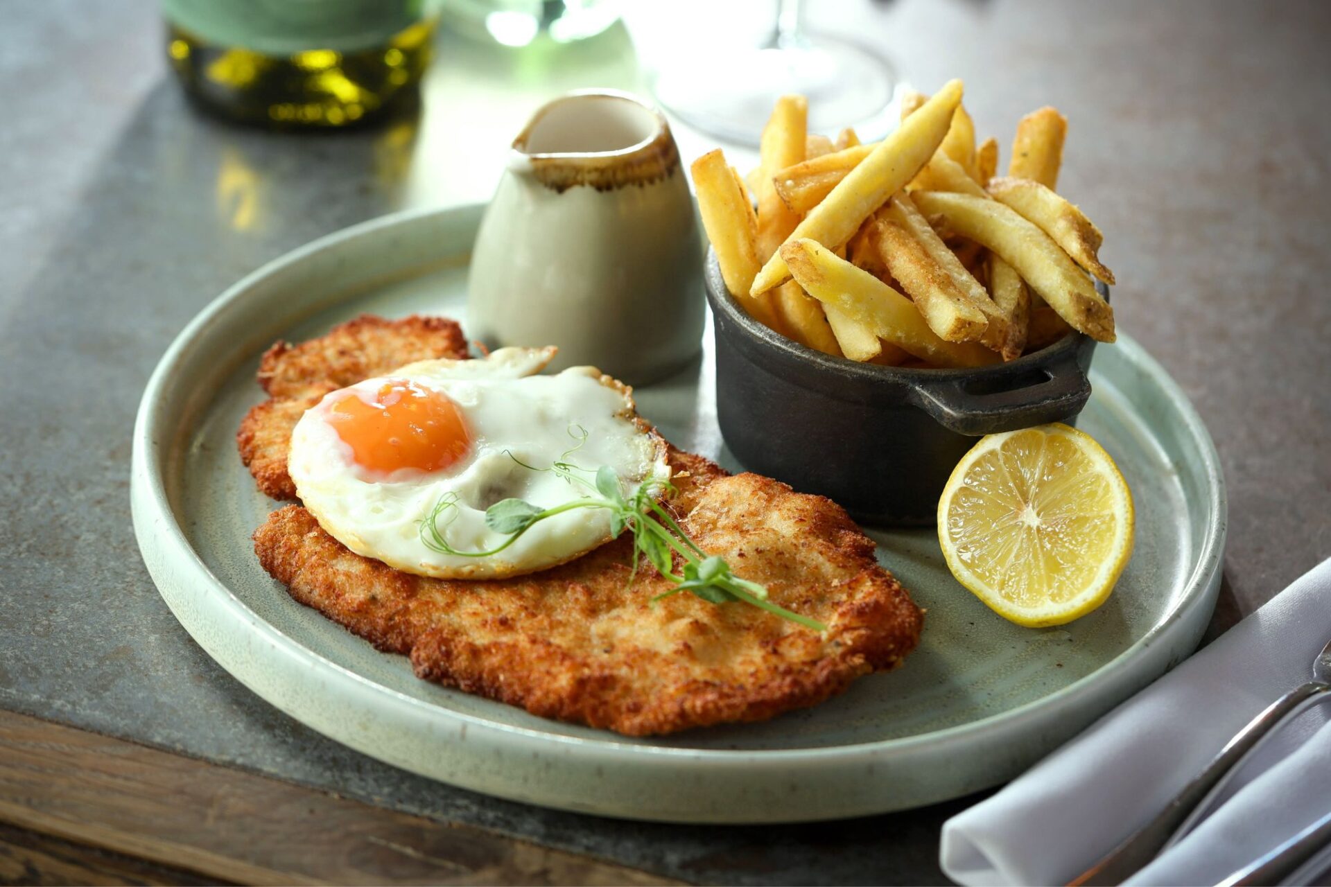 The Castle Hotel Windsor chicken schnitzel