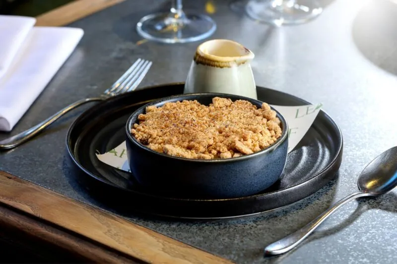 Apple crumble and custard